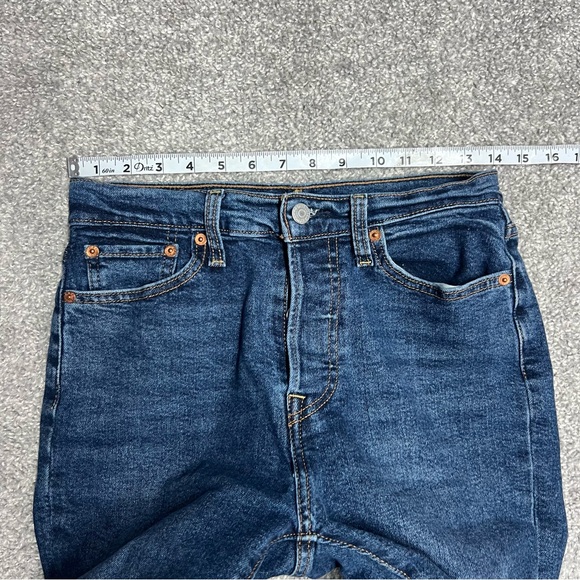 Levis Jeans Womens 28 Wedgie Straight Distressed Blue Button Fly High Rise Denim - Picture 5 of 9
